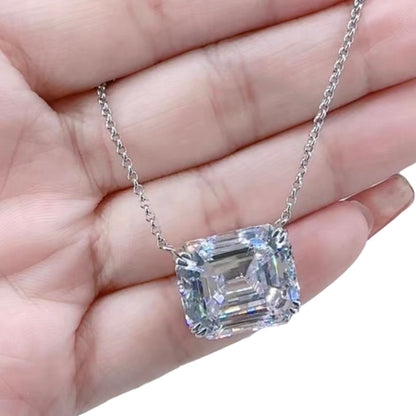 Emerald Cut Luxury Diamond Pendant Necklace 14ct