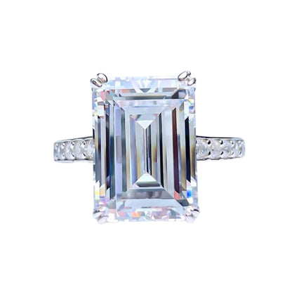 Emerald Cut Luxury Diamond Fancy Solitaire Ring 10ct