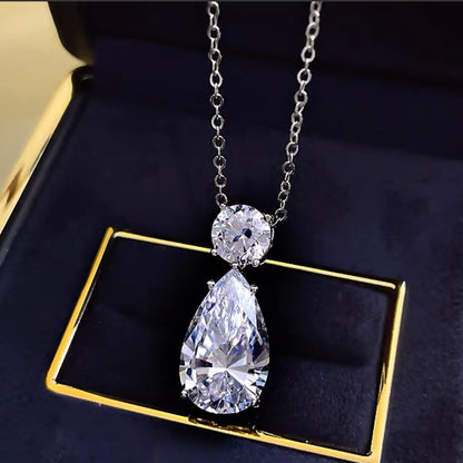 Pear Round Brilliant Cuts Luxury Diamond Drop Pendant 12ct