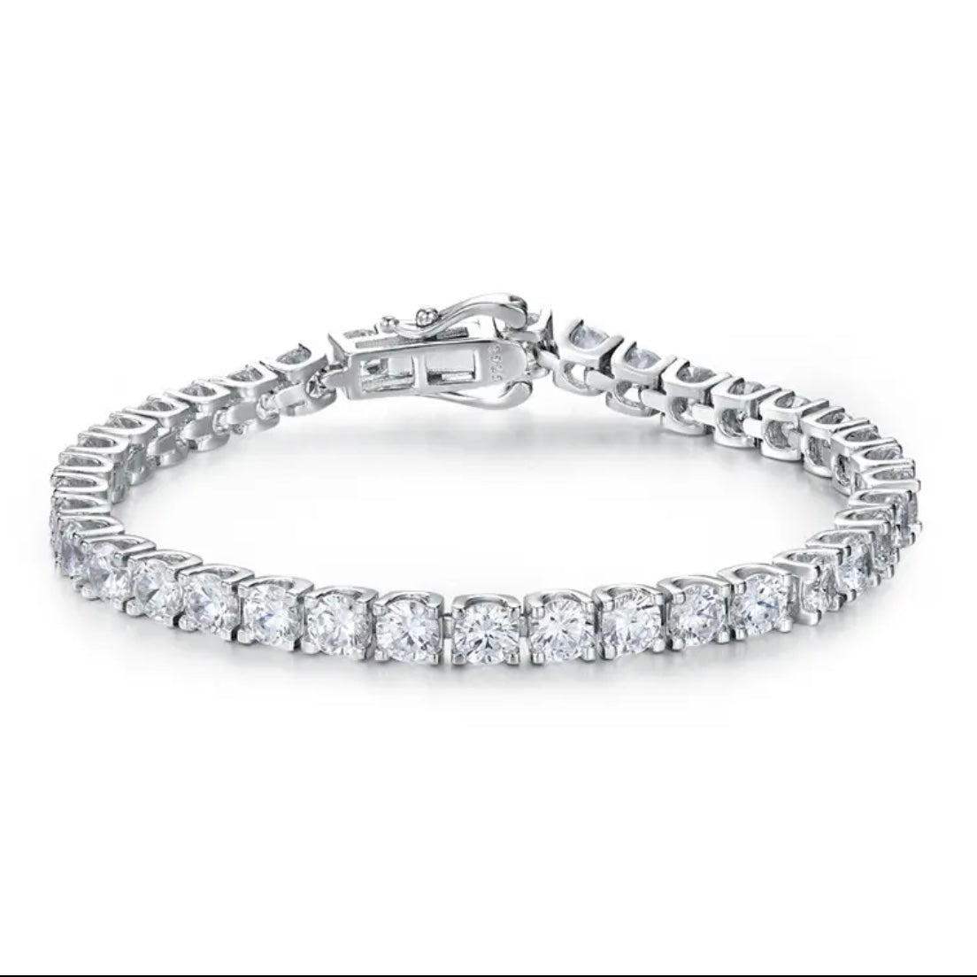 Round Brilliant Luxury Diamond Tennis Bracelet 4mm