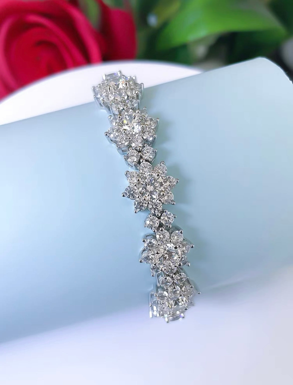 Round Brilliant Luxury Diamond Sunflower Bracelet