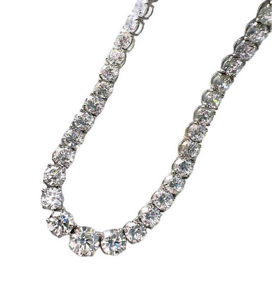 Round Brilliant Luxury Diamond Graduated Tennis Necklace