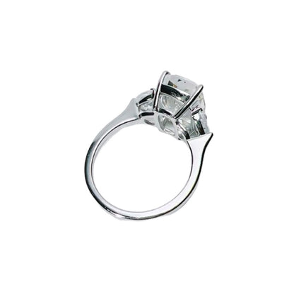 Rectangle Radiant Luxury Diamond Fancy Solitaire Ring 8ct